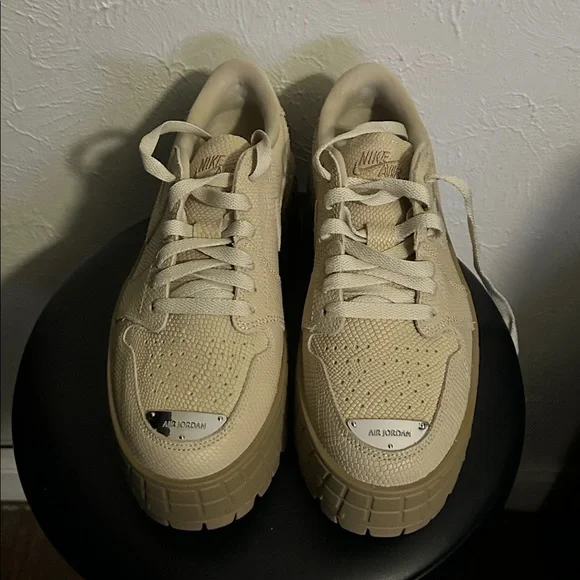 Air Jordan 1 Low Brooklyn - Picture 3 of 6